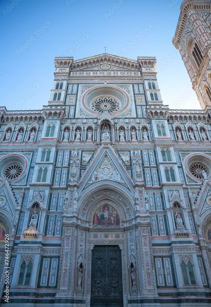 Fototapeta premium look up of the Cathedral of Santa Maria del Fiore with blue sky, Florence, Italy