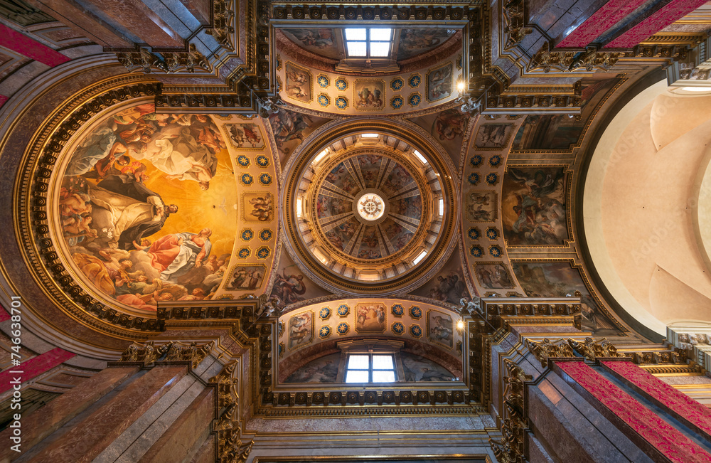 Obraz premium chapel of San Domenico in Bologna in which te saint's remains are preserved