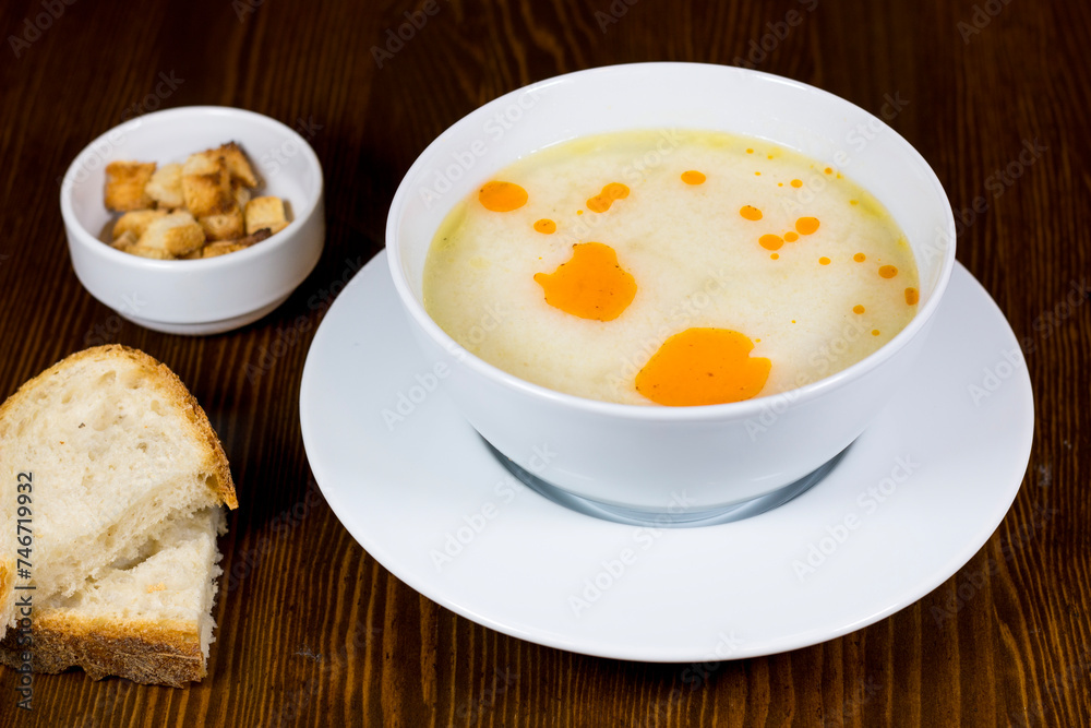 Tukish Tripe Soup / Traditional Iskembe Corbasi.. Tukish Tripe Soup / Traditional Iskembe Corbasi..