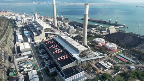 Hong Kong Tuen Mun Black Point Power Station uses natural gas as fuel, The power plant units can use ultra-low sulfur diesel for auxiliary power generation electricity to achieve carbon reduction  photo