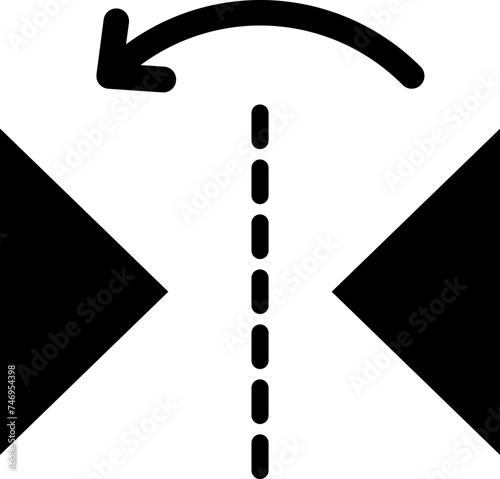 Mirror horizontal arrow icon in B&W color.
