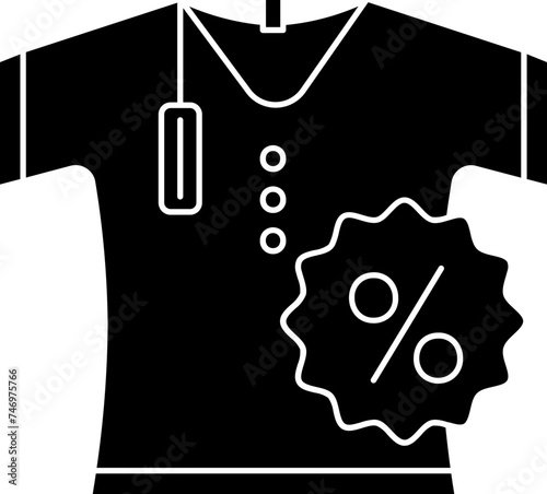 T-Shirt With Percentage Label Icon In Glyph Style.