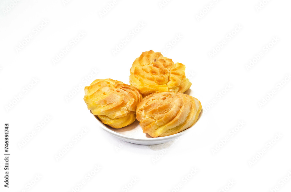 Soes Cake also known as Choux Pastry displayed on a plate