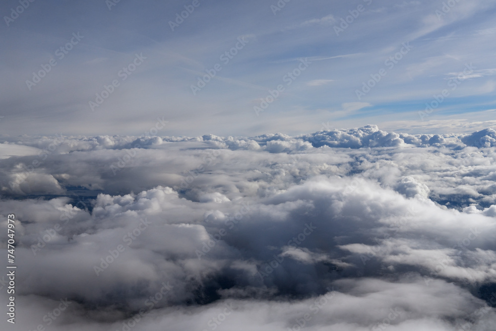 Wolkenformationen am Himmel über Norwegen