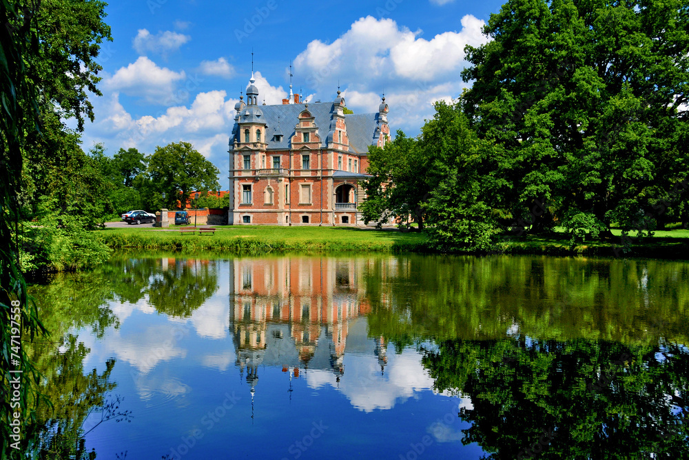 Kobylniki Palace, 19th century palace in the village of Kobylniki, Poland. Kobylniki Palace, 19th century palace in the village of Kobylniki, Poland.