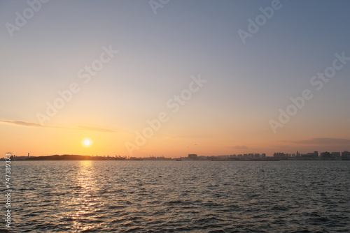 若洲海浜公園の夕日 Sunset at Wakasu Seaside Park