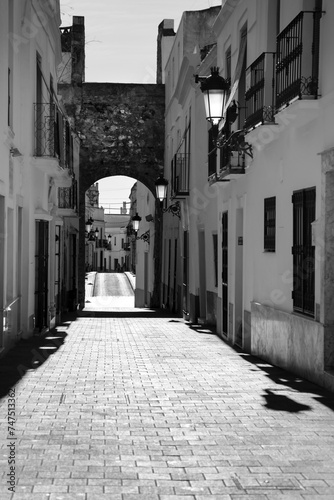 Narrow streets and whitewashed facades in Olivenza town