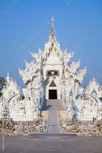 CHIANG RAI, THAILAND - FEBRUARY 2019: wat Rong Khun The famous White Temple in Chiang Rai, Thailand © Melinda Nagy