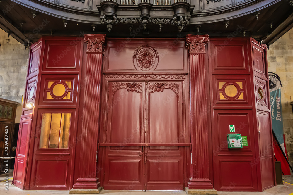 Interior of Saint Jacques Church of Dieppe (Eglise SaintJacques) dates