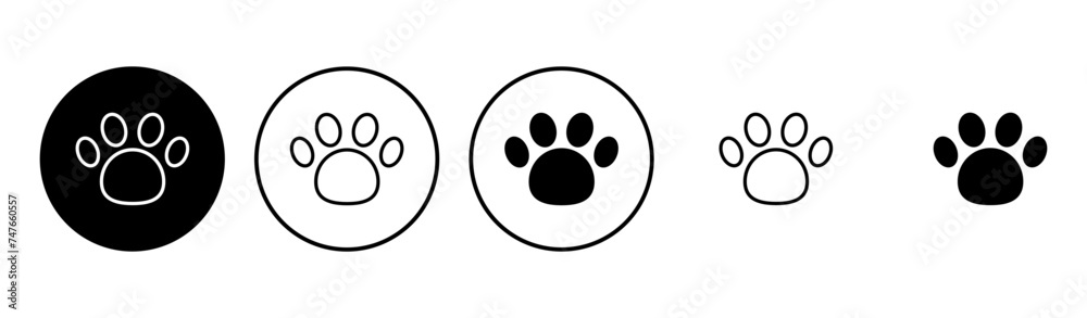 Paw icon set. paw print icon vector. dog or cat paw Paw icon set. paw print icon vector. dog or cat paw