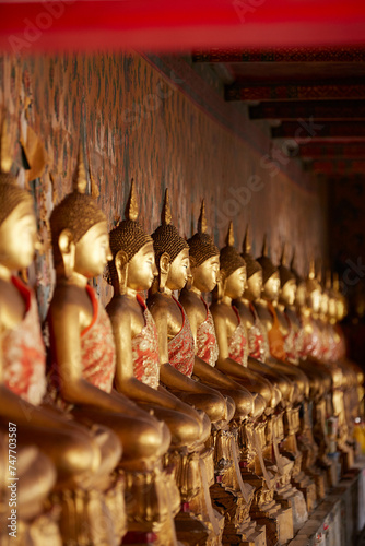 buddha statue in temple © mnimage