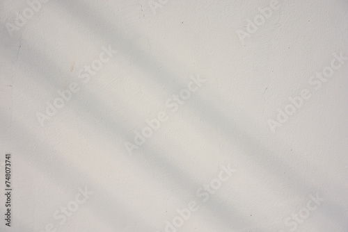 The shadow of the sun shining through the wood