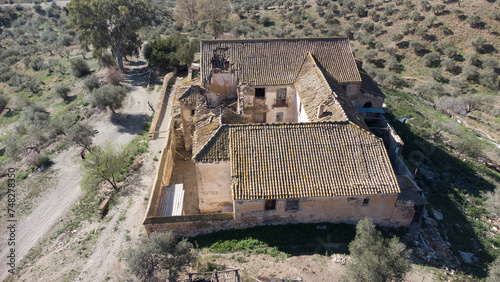 Cortijos abandonados photo