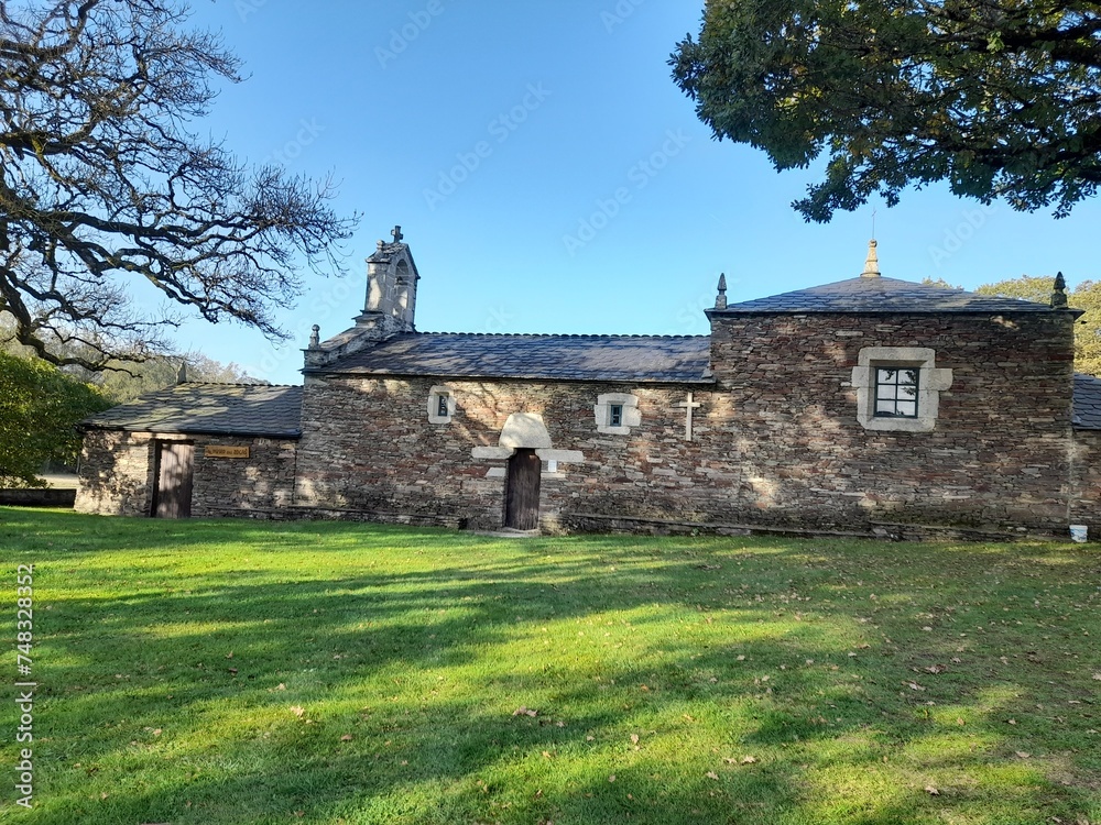 Iglesia románica de Muimenta, Galicia