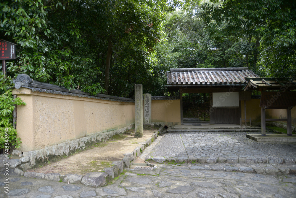 慈光院　山門　奈良県大和郡山市