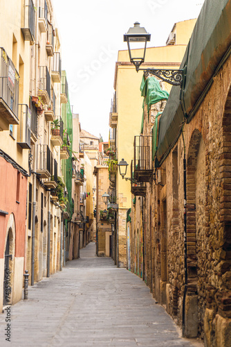 Fototapeta Naklejka Na Ścianę i Meble -  Rundgang durch die Altstadt von Tarragona