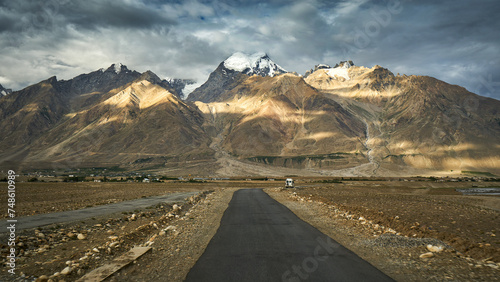 Road to the mountains in Zanskar photo