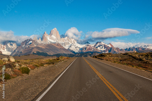 ruta 40 of patagonia: road leading up to fitz roy mountain