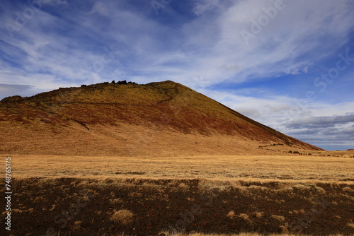 The Sn  fellsj  kull National Park  is a national park of Iceland located in the municipality of Sn  fellsb  r the west of the country