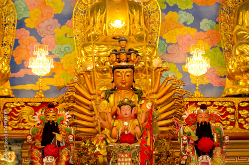 Guan Yin Statues that Chinese and Thais respect