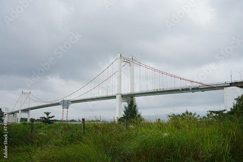 Thuan Phuoc Bridge in Da Nang, Vietnam - ベトナム ダナン トアンフック橋 © Eric Akashi