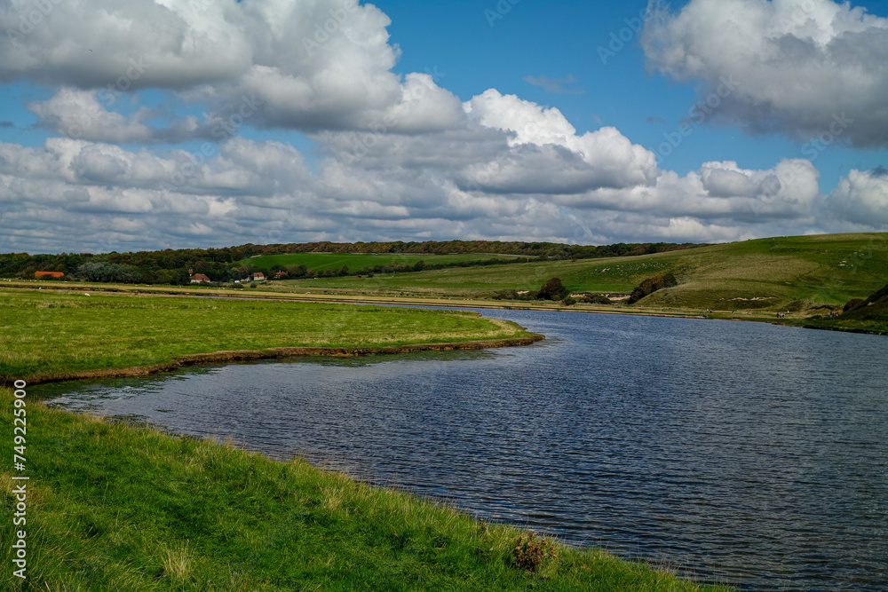 Fototapeta premium A beautiful pond with hill scenery in England