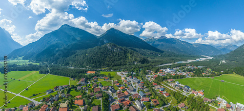 Blick ins Tiroler Lechtal rund um die Gemeinde Stanzach im Sommer photo
