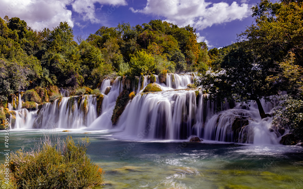 Schöne  Krka Wasserfall  in Kroatien