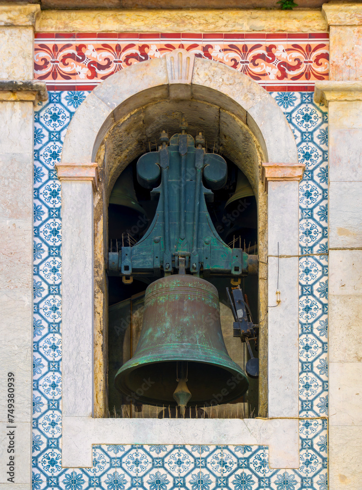Obraz premium Bell in downtown Lisbon