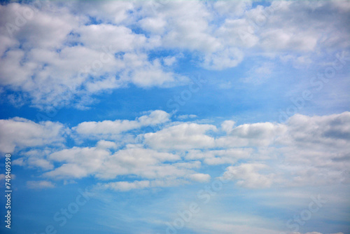 Fototapeta Naklejka Na Ścianę i Meble -  Light blue sky with clouds