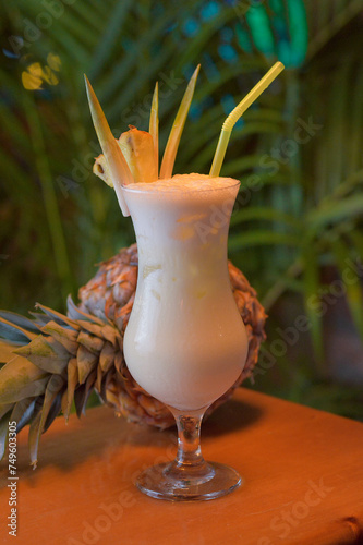 cocterl de piña colada
