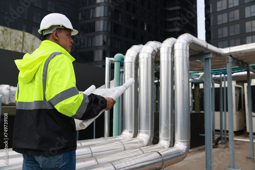 Canvas Print Industrial engineer working on Industry HVAC system (Heating Ventilation and Air