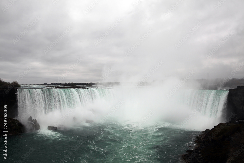 Horseshoe waterfall view from the canadian side - Niagara fall - Ontario - Canada