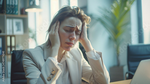 Women under stress at work