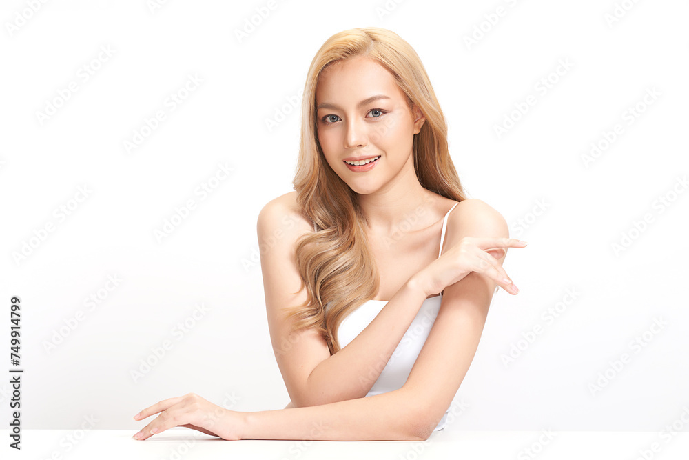 Fototapeta premium Beautiful young asian woman with clean fresh skin on white background, Face care, Facial treatment, Cosmetology, beauty and spa, Asian women portrait.