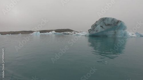 Obraz na płótnie View from a boat of Jokulsarlon Glacier Lagoon in Iceland. Melting icebergs floating. w salonie