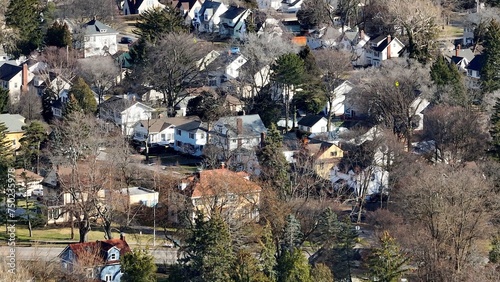 Canvas Print Houses and homes in a typical neighborhood in a city suburb in up state New York