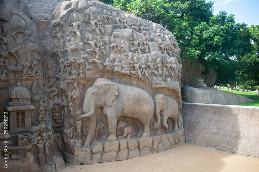 Φωτογραφία Picture of Arjuna's penance at UNESCO world heritage site of Mahabalipuram