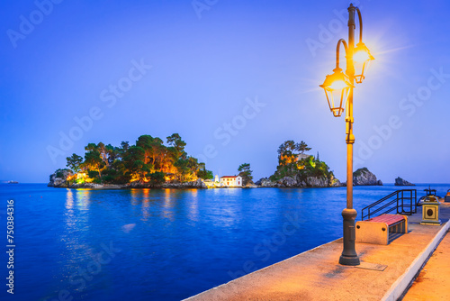 Obraz na płótnie Parga, Greece. Beautiful colorful coastal town in Epirus, Greek holidays. w salonie