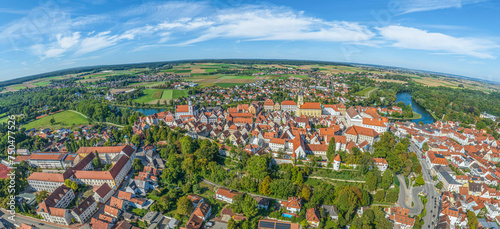 Panoramablick auf die Altstadt der oberbayerischen Kreisstadt Neuburg an der Donau