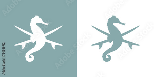 Logo club de surf. Silueta de caballo de mar sobre tablas de surf cruzadas	