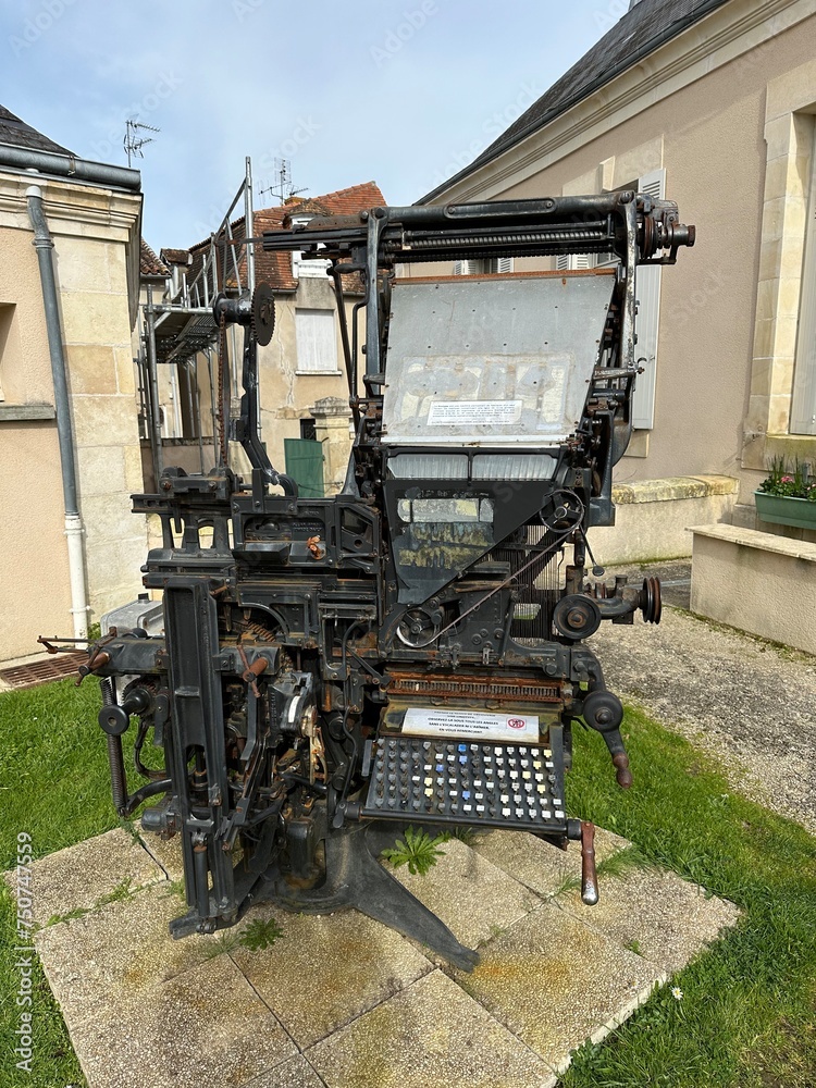 Machine d'édition de livre
