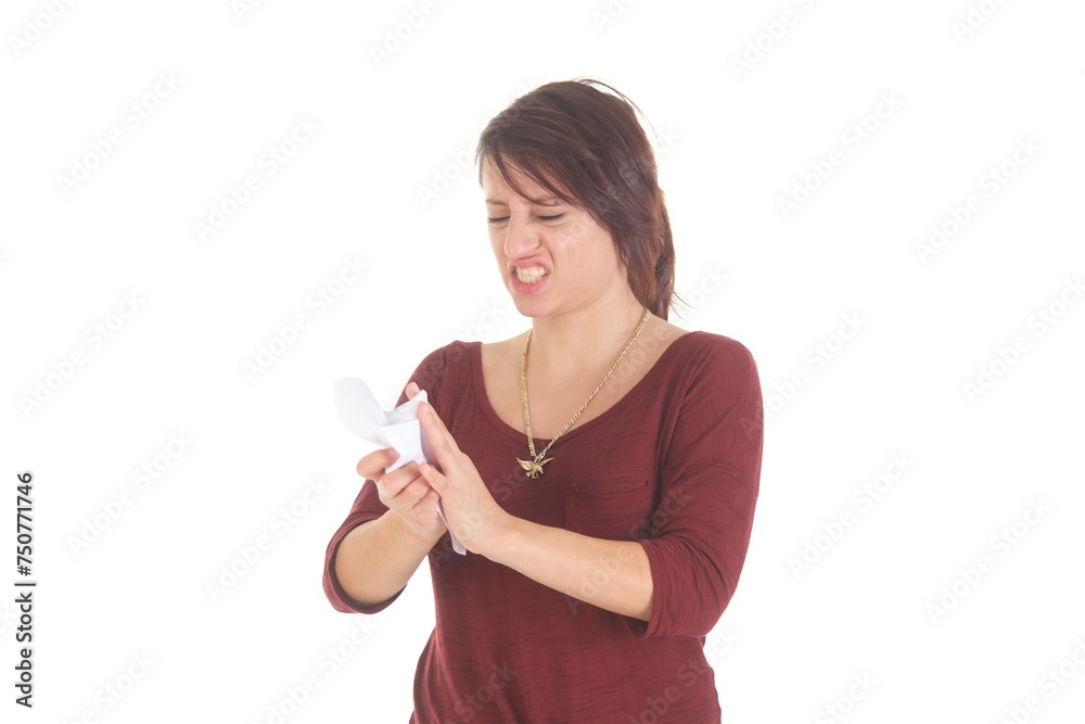 Frau mit Brief, verärgert, lachend, freudig, traurig Frau mit Brief, verärgert, lachend, freudig, traurig