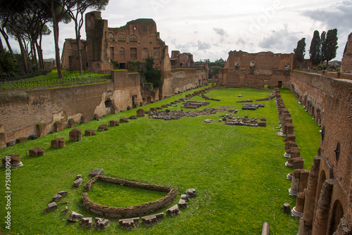 Fotografija Remains of the Palatine Stadium at the Palatine hill archaeological park in Rome, Italy