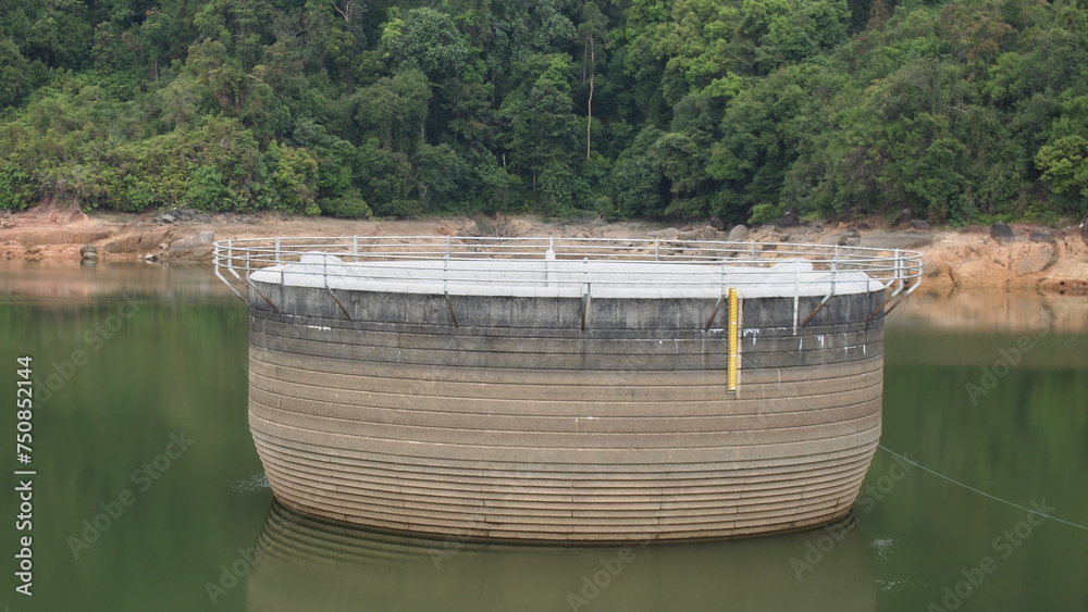 A hydroelectric power station dam