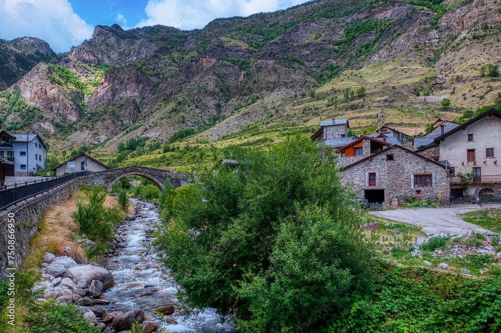 Espot is a Spanish municipality in the province of Lérida, in the autonomous community of Catalonia. It is located in the Espot valley, Spain. Espot is a Spanish municipality in the province of Lérida, in the autonomous community of Catalonia. It is located in the Espot valley, Spain.