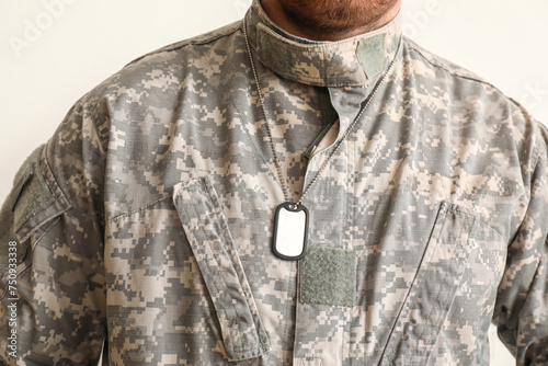Male Jewish soldier with do...