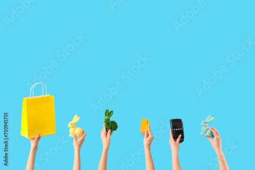 Women with bag, credit card...