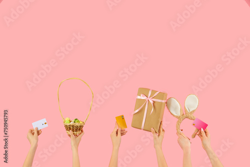Women with credit cards, Ea...