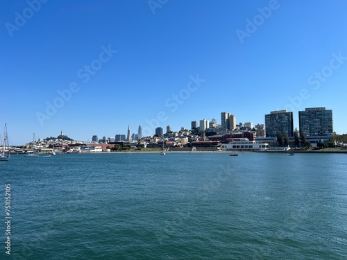 San Francisco, California  © rouda100